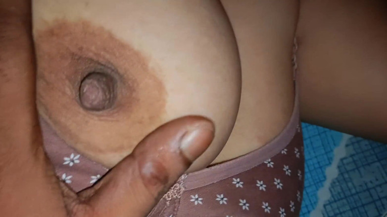 Catchybusty: Kakak ipar india yang gemuk lagi asik sama pacarnya