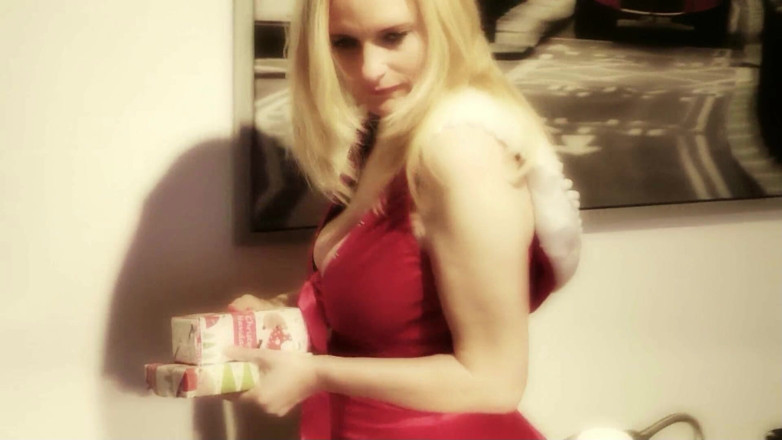 Dirty Tina: Old but Gold - Christmas 2012