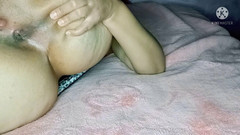 Saraarabsexy: Isteri Arab bermain dengan pepeknya