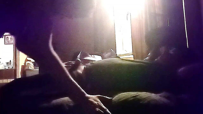 Tetto Michel: Il figlio della mia vicina mi fa visita per un...