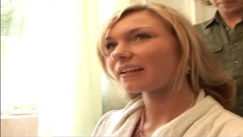 Vintage megastore: Picked up blonde slut tries the casting couch.