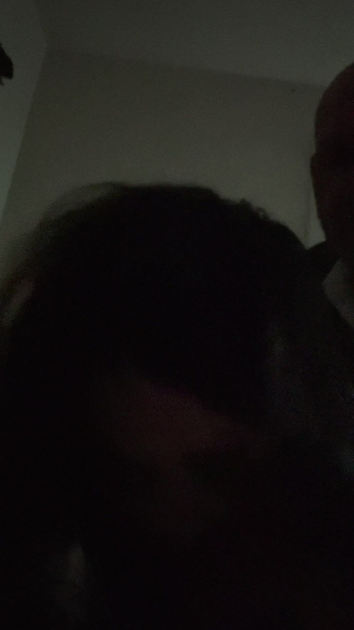 Reno Hot Wife: धोखेबाज पत्नी कॉफी के लिए पड़ोसी को आमंत्रित करती है