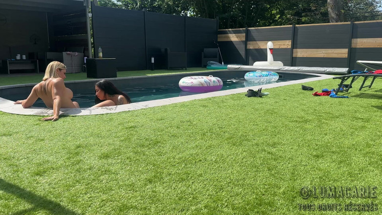 Lumacarie: Moja dziewczyna Adélie zacisnęła pięść