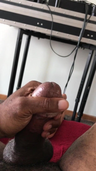 Harrypalms68: Red Towel Effect with Cum
