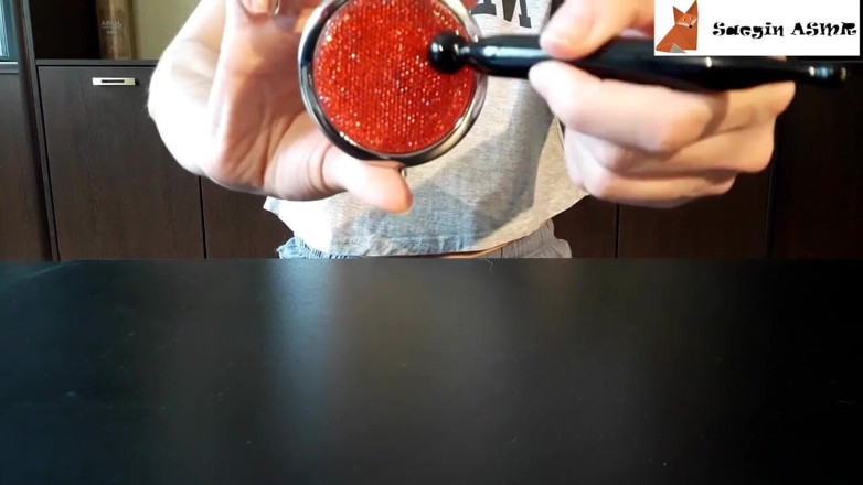 Saegin: [ASMR] Scratching textures, part 3 no talking