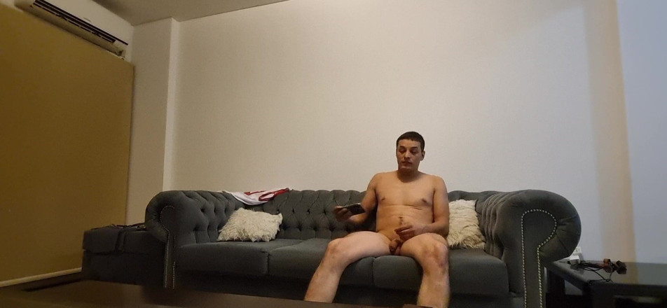 DiablaLatinaTour: Threesome Pertama Saya Dengan Seorang Argentina Dan Seorang Venezuela