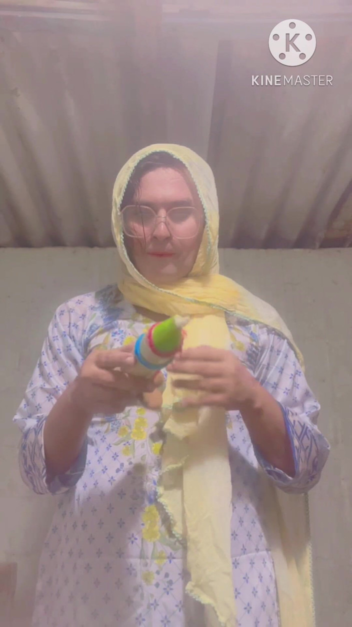 Apple00001: Memperkenalkan Dildo buatan sendiri saya.