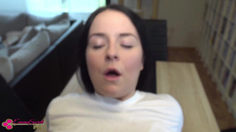 Emma Secret: Creampie in the Morning! Fucked Ao on the Kitchen Table!