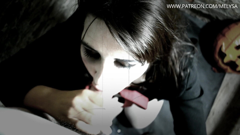 melu_world: Blowjob Terror Game with Saw - Meluworld