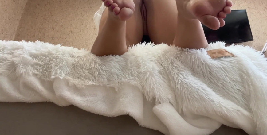 Lux Eva: Per ongeluk klaarkomen in het strakke poesje van zijn meid