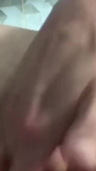 Masturbation Pussy Shower Dorm