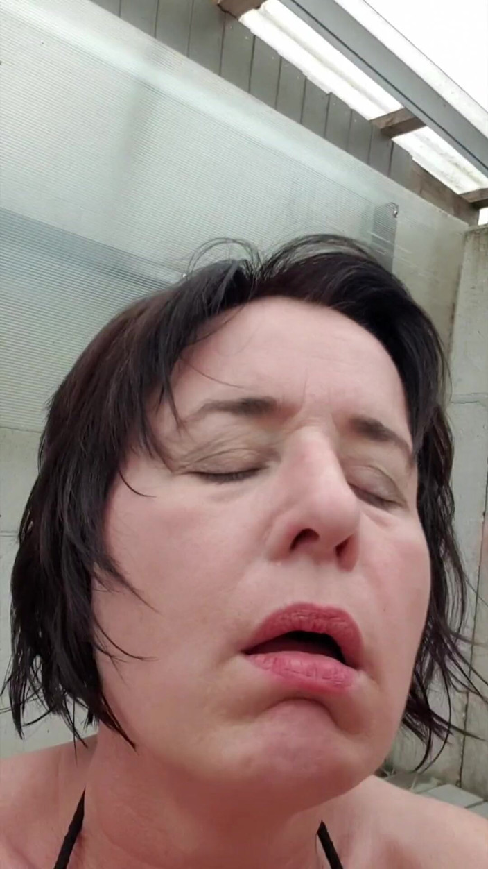 JulieEroticDress: Milf depois do orgasmo