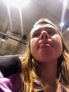 Extreme Stream. Fucking and Squirting in the