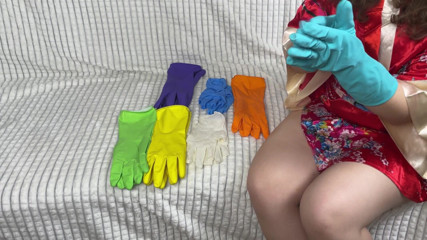 Cherryonthecake231: Trying on latex gloves - Different colors