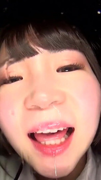 Momoka arisu masukin 6 kapas ke dalam hidungnya dan bikin memeknya menganga lebar!