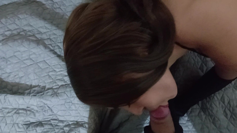 Crystal Foxxx: Saya Suka MerasakanNya Begitu Keras Dalam Mulut Saya Datang Saya...