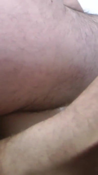 Pelacur jalang ini suka banget dientot sama kontol besar!