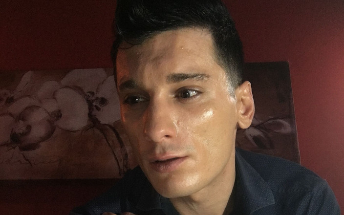 BoyNude: Hmm bello! Ragazzo!