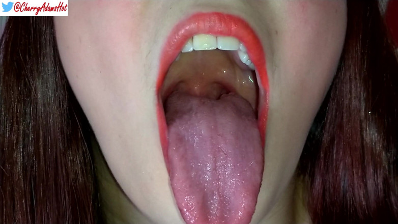 Cherry Adams: Obryně Roleplay - ústa fetiš