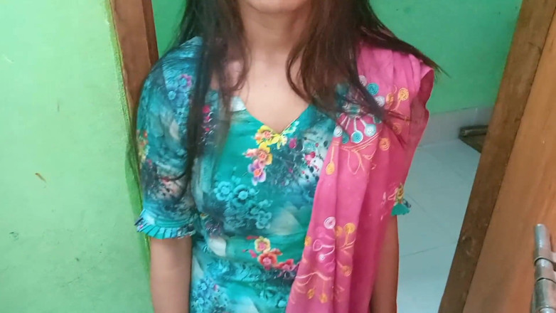 Riya Chowdhury: เย็ดกับสาวข้างบ้าน