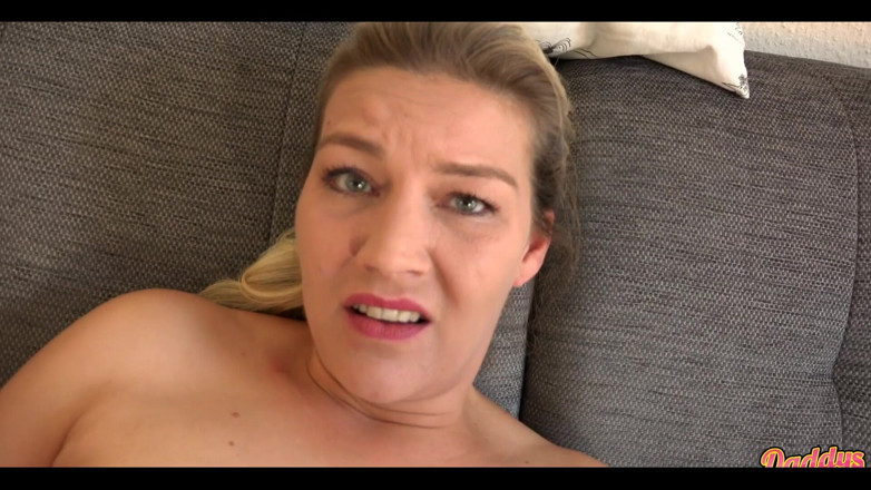 Daddys Luder: I Can Come Better with Cum in My Hole