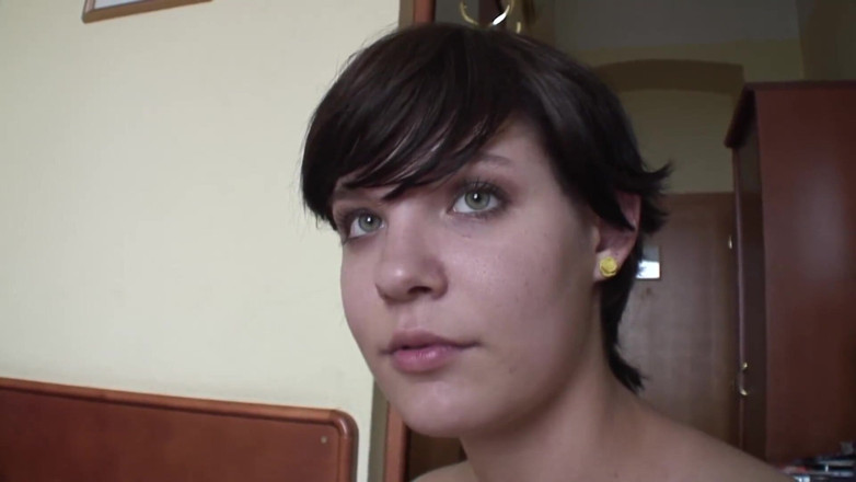 Toy Sluts: Brunette teen plays with glass dildo