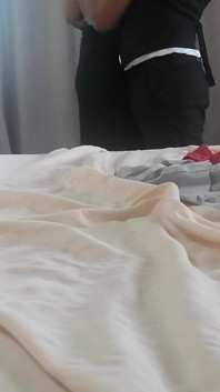 Part1 Desi Woman Bercuti di Island Motel Tricks Menggoda Pekerja Hotel Perkhidmatan Bilik Dan Dia Berkongkek muda kasar