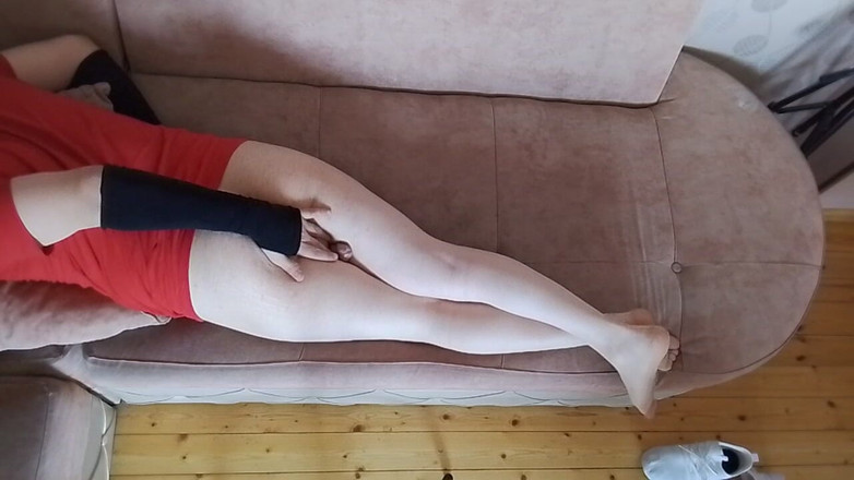 Kitty_Cross: 光滑的皮肤和罪恶的想法