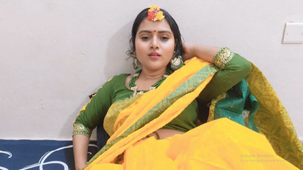 Your-Eshita: Falgun'un desi ateşli ve seksi güzel kızı onu geziye çekerken neredeyse...