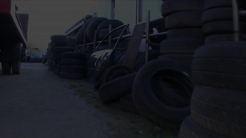 King Of Amateur: 코치 빌더의에서 노인과 난교