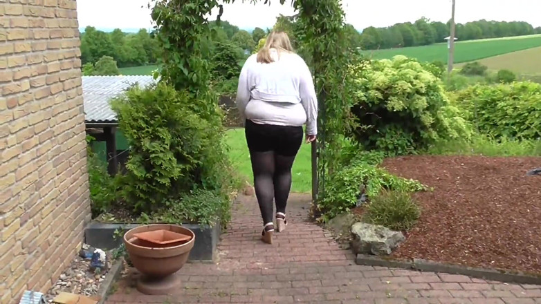 AmateurBBW: Йой, боже мій! Він сквіртує мені в очі!