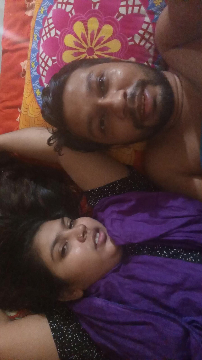 Desi video bd: Horny Muslim Wife Seduces Her Husband in Real Desi Home...