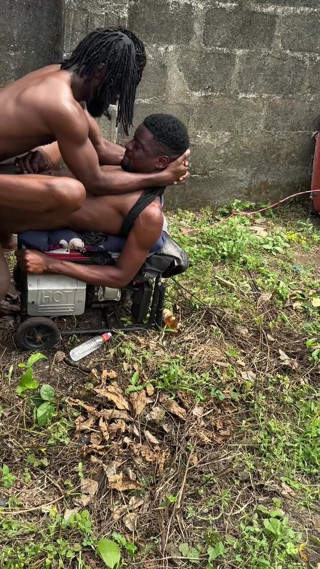 Bigmigh: He’s Facetime Testing My Dick