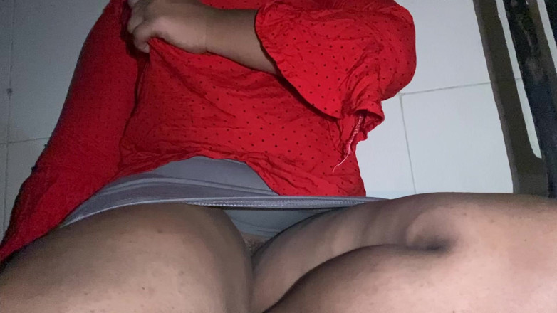 Angoori: Trisha Kar Madhu用手指抽插阴户