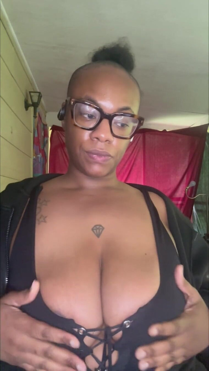 Harley Harper: Ft Baby? Deine Freundin Wird Es Nie Erfahren