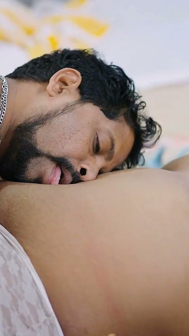 UncutPlus: Beautiful Bhabhi Sex with Her Husband Tight Pussy Hardfuking