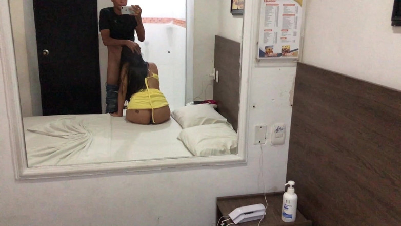 Yohamedi: Ho assunto i servizi di una troia colombiana