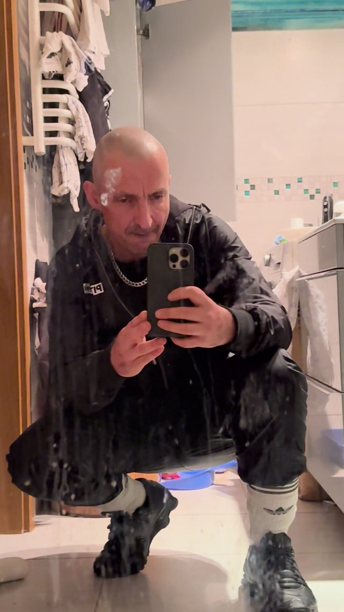 Ditrypig fetish: Badkamer en ortaljon