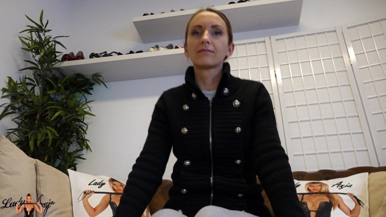 Lady Anja: Váš život bootlickera