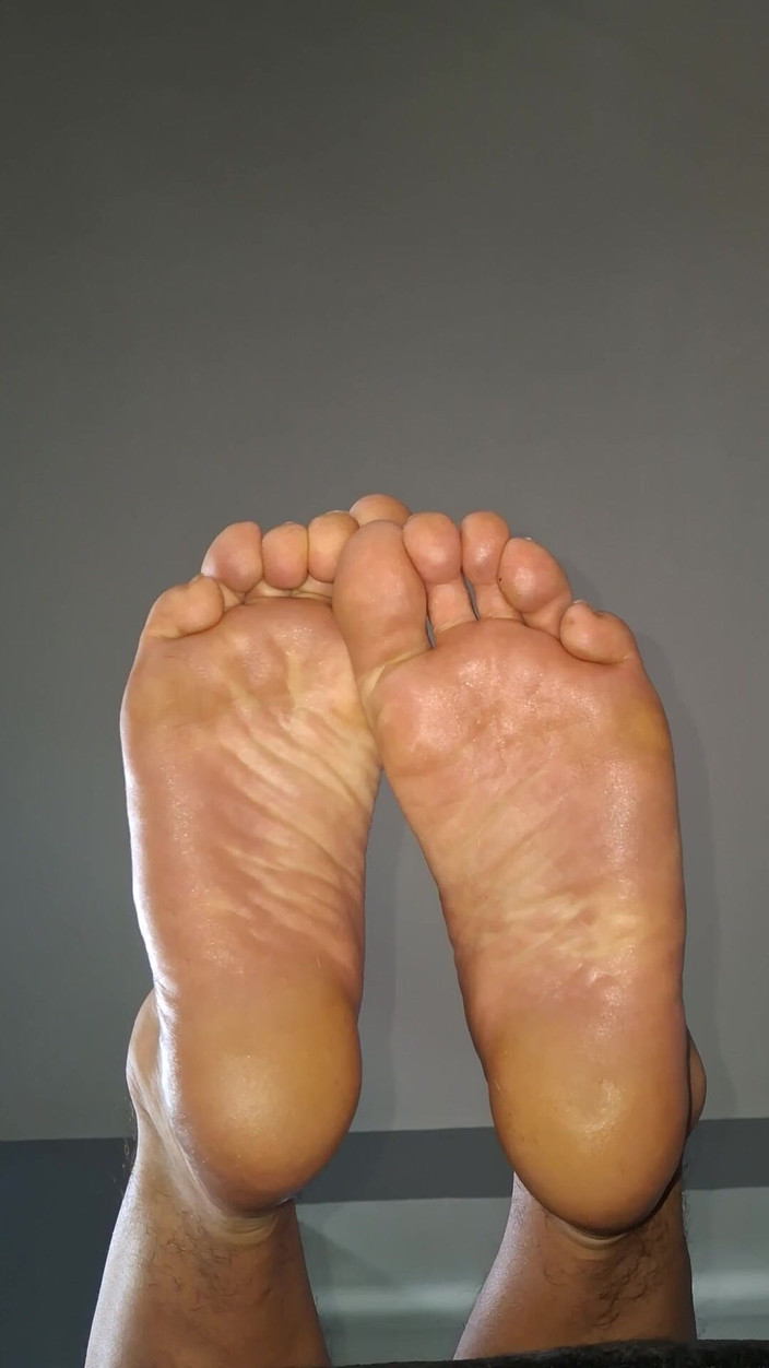 Midsouth Foot Fetish: How Long Would You Last with My Soles on Your...