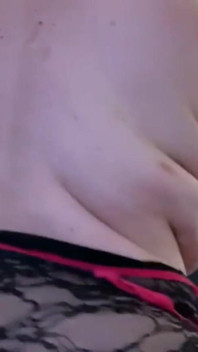 Striptease bbwbootyful îmi unge sânii