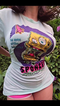 The Spongebob T-shirt Tittydrop Bouncing Boobs!