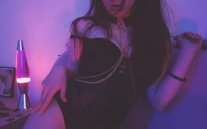 Madelaine_Rousset: Asmr - Erotic JOI with Countdown.