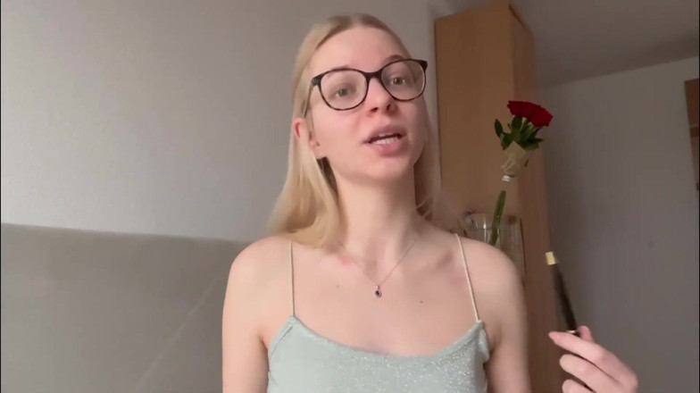 Goddess_Bella_Rae: Proč je tolik dospělých mužů submisivní