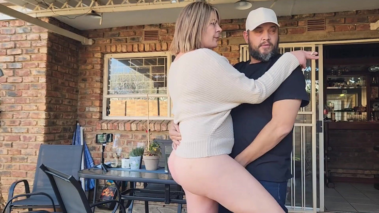 Sparowdox: Šukám venku sexy manželku kamarádů