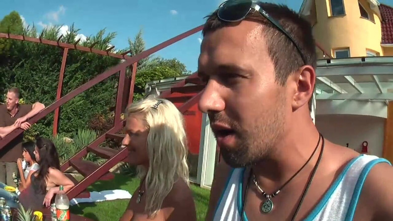 MCG Empire: Porno pool party - parte # 02