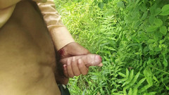 Desimast7: Velký penis honění v krásné zahradě