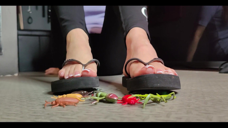 Goddess Lena: Nghiền nát trong Flip Flops