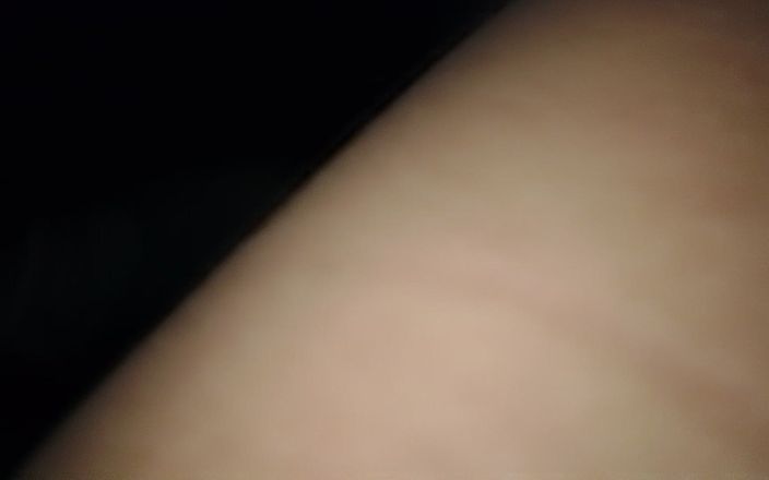Naugthyboy: Đi tiểu cu đen