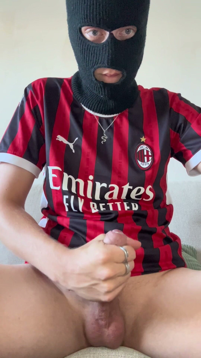 Axton Drake: Horny Ac Milan Soccer Bro Shoots Load